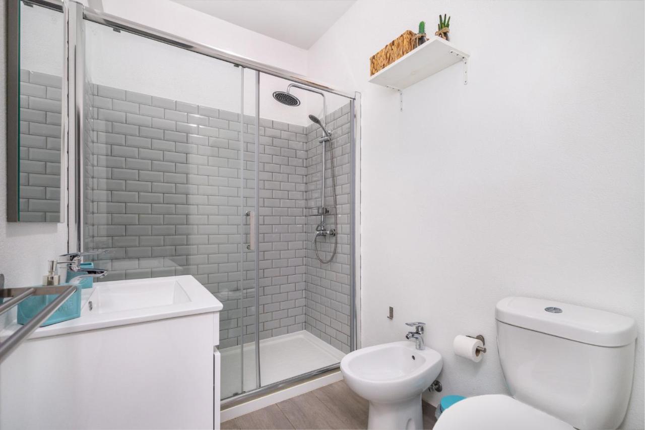 Apartamento Cor Do Mar - Sunny, Clean And Spacious Apartment With Sea View, In Alvor - Very Close Walking Distance To The Beach And Alvor Village Exterior photo